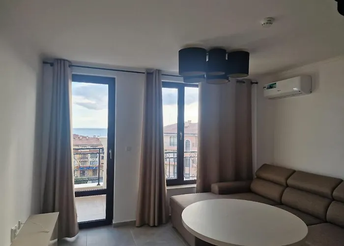 Neues Luxus-apartment Mit Meerblick Und Balkon *