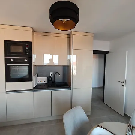 Panoramic Sea View - Balcony - Close To & Center - Free Parking شقة سفيتي فلاس